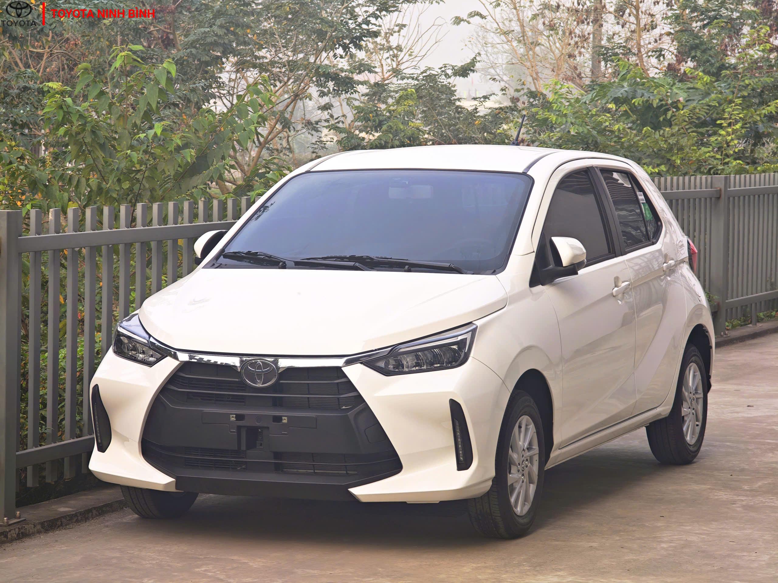 toyota wigo 2026 màu trắng